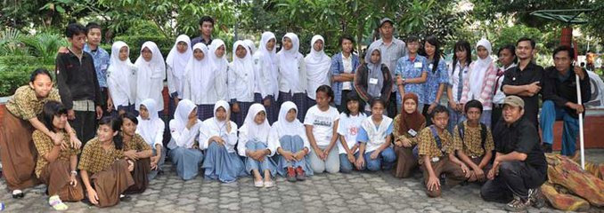 Foto Bersama Latian Perdana